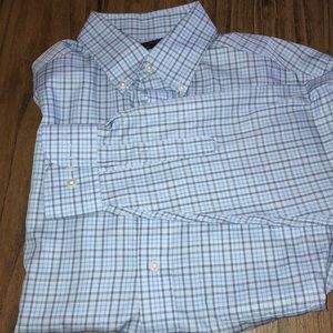 Long sleeve men’s dress shirt